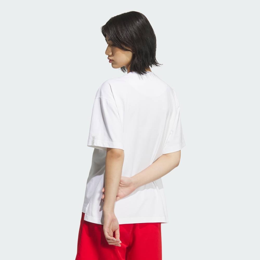 【公式】アディダス adidas 返品可 エッセンシャルズ プラス スモールロゴ ルーズフィット半袖Tシャツ アディダス トップス カットソー・Tシャツ ホワイト
