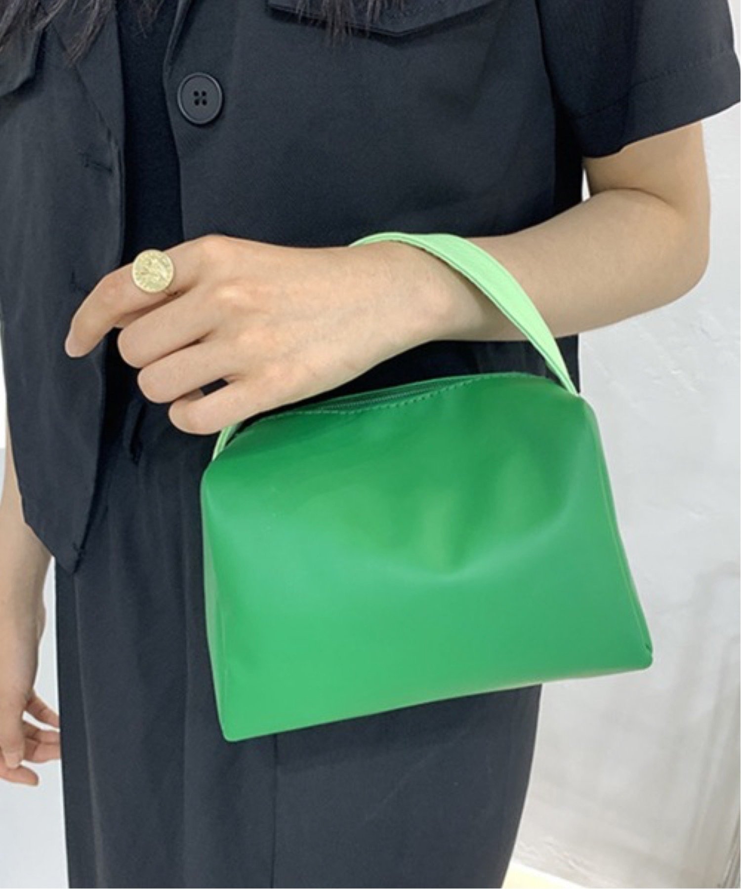 Pochi Pouch Pochi Pouch/(W)ハンドル付き ボックス カラー ポーチ チェルカ 財布・ポーチ・ケース ポーチ イエロー パープル ホワイト ブラック グリーン
