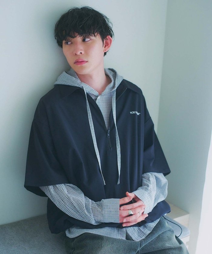 【SALE／80%OFF】FREAK'S STORE リラックスフィット ハーフジップ ナイロン S/Sシャツ 【限定展開】 25SS フリークスストア トップス シャツ・ブラウス ネイビー ブラックのサムネイル