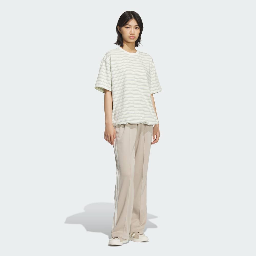 【公式】アディダス adidas 返品可 スタジアム クローム オーバーサイズフィット マルチストライプ 半袖Tシャツ アディダス トップス カットソー・Tシャツ ホワイト