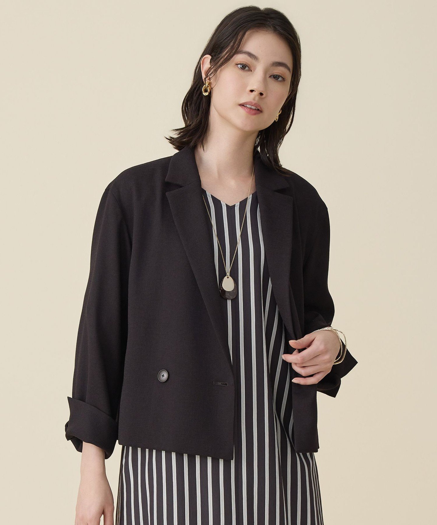 自由区 S 【カタログ掲載・人気素材・セットアップ対応】リネンライクシンセティックショート ジャケット ジユウク ジャケット・アウター テーラードジャケット・ブレザー カーキグリーン