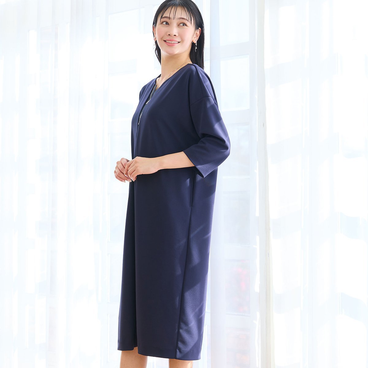 missel 【洗える・着映え・3Lサイズあり】キーネックコクーンワンピース ミゼール ワンピース・ドレス ワンピース ベージュ ネイビー