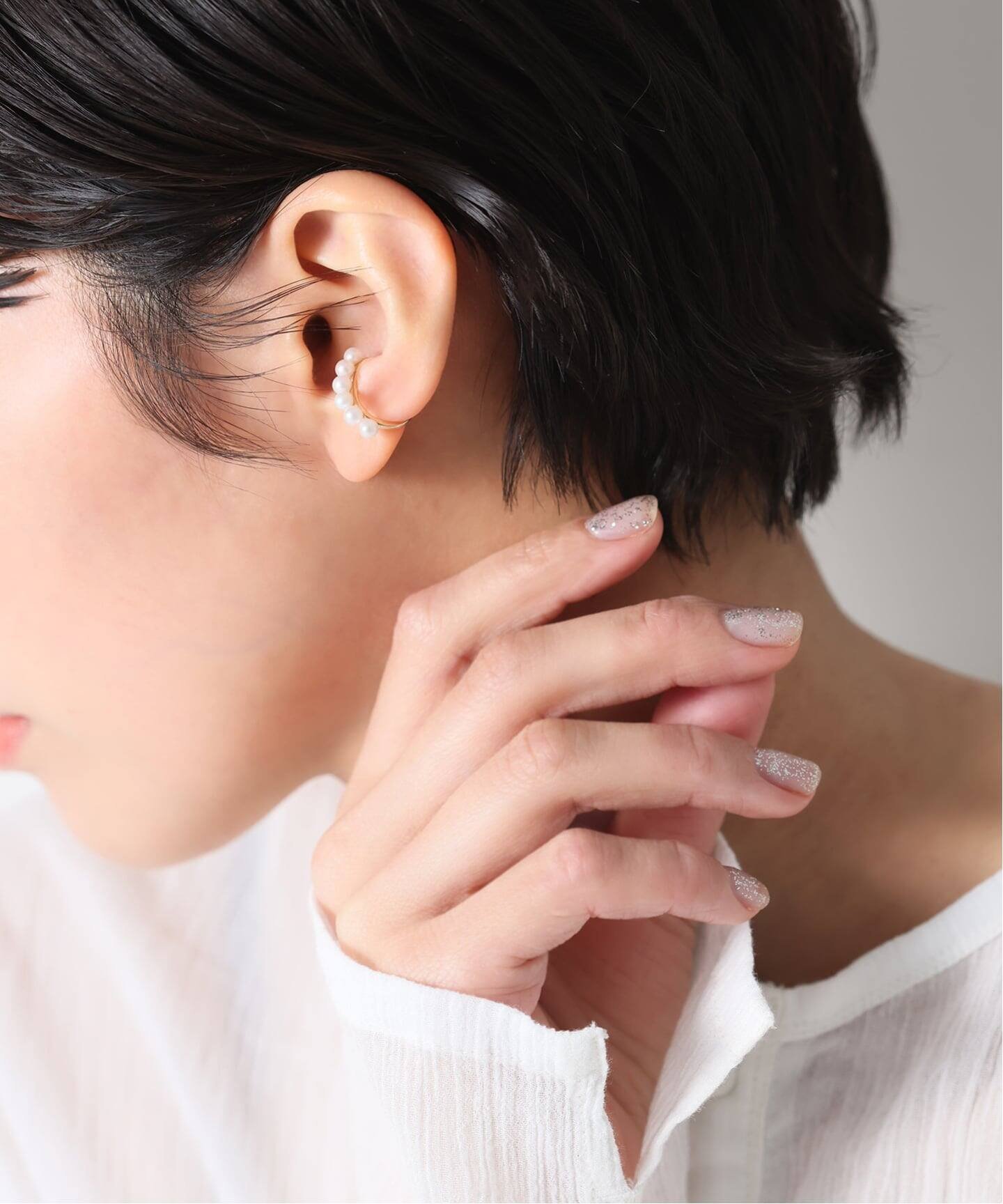 Lilas 《WEB限定》オーバル淡水パールラインイヤーカフ K10(片耳) スピックアンドスパン アクセサリー・腕時計 イヤリング・イヤーカフ ゴールド【送料無料】