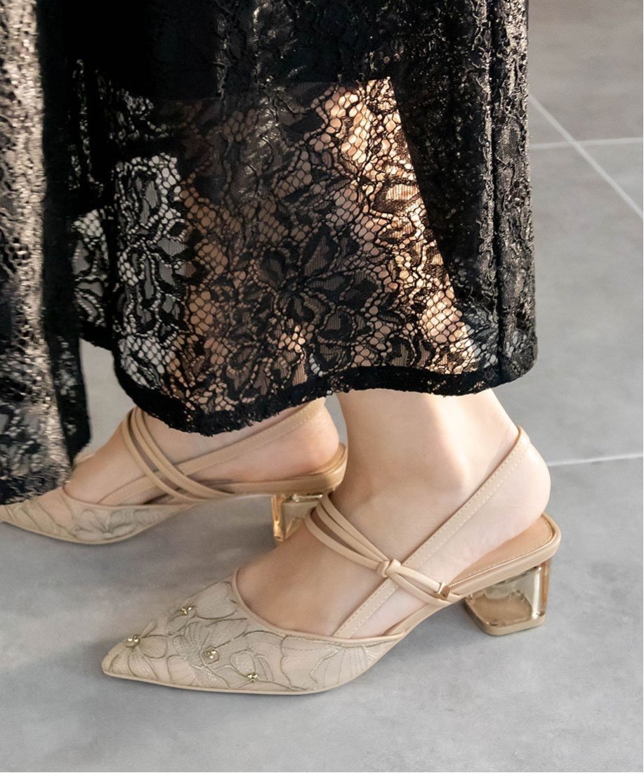 【SALE／70%OFF】RANDA フラワー刺繍バックストラップパンプス ランダ シューズ・靴 パンプス ブラック ホワイト ベージュのサムネイル