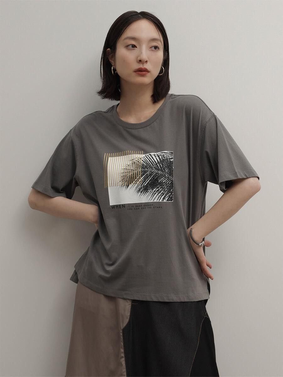 RADIATE ボタニカルフォトプリントTシャツ ラシュッド トップス カットソー・Tシャツ ブラック グレー ホワイト