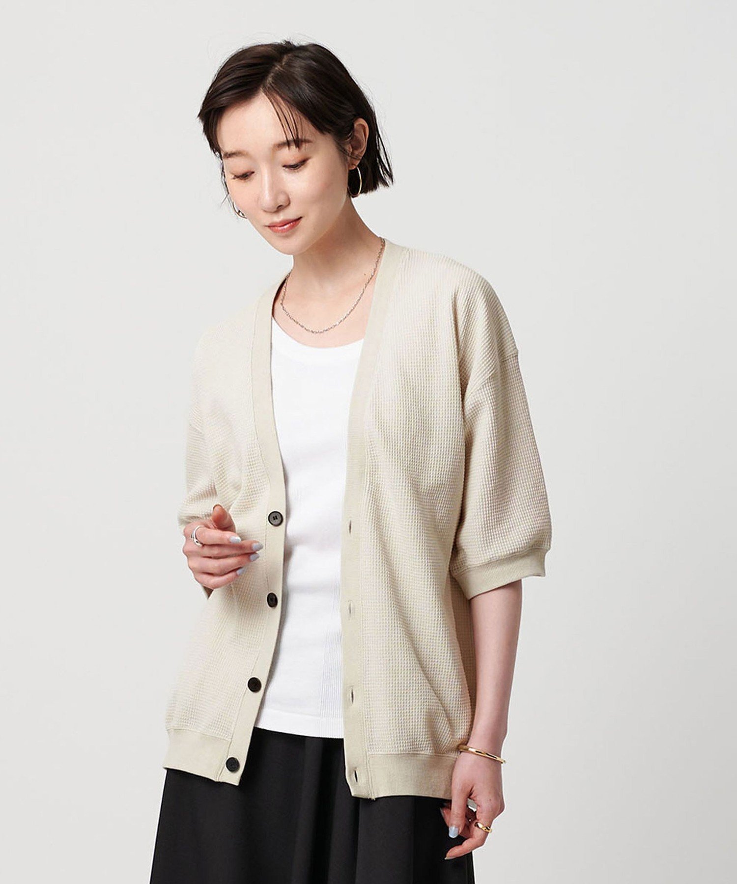 【SALE／50%OFF】BEAUTY&YOUTH UNITED ARROWS グリッド エアーワッフル ハーフスリーブ Vカーディガン ユナイテッドアローズ アウトレット トップス カーディガン ホワイト ブラック ブルー