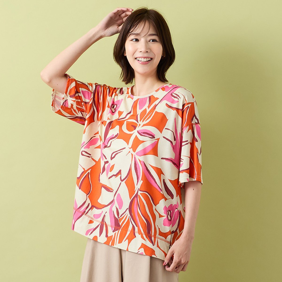 PISANO 【手洗いOK・綿100%】ボタニカルプリント・リラックスカットソー ピサーノ トップス カットソー・Tシャツ オレンジ ベージュ