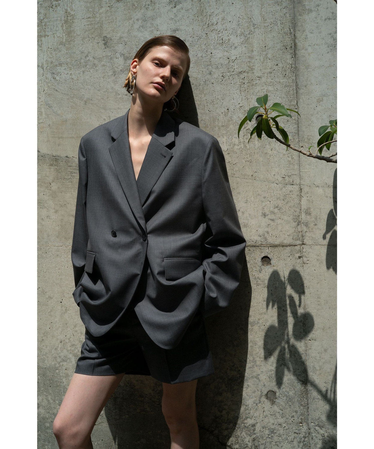 ＜LOEFF＞トロピカルウール ボックス ジャケット ユナイテッドアローズ ジャケット・アウター テーラードジャケット・ブレザー グレー ネイビー