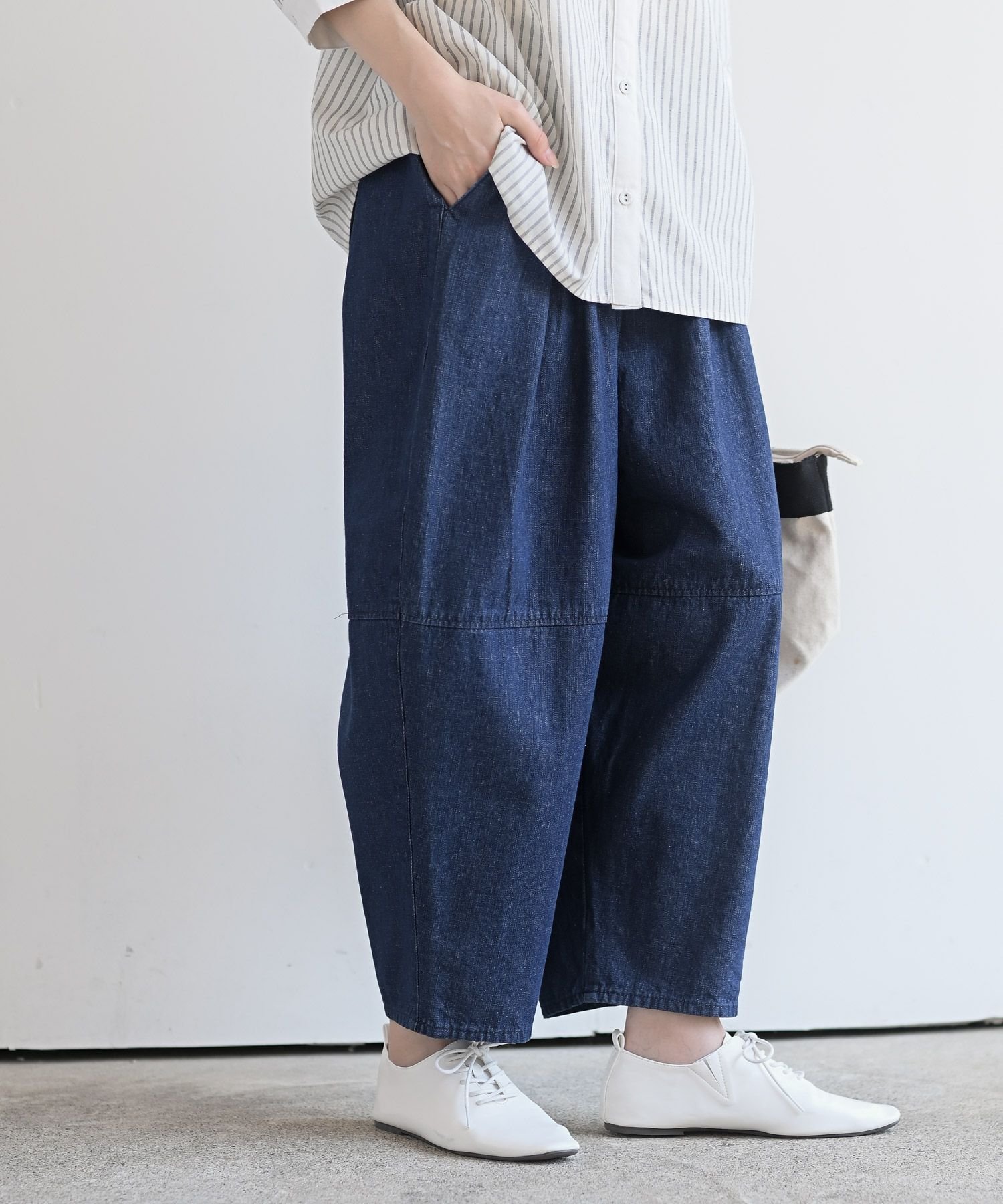 rps デニムエッグパンツ アールピーエス パンツ ジーンズ・デニムパンツ ブルー ネイビーのサムネイル