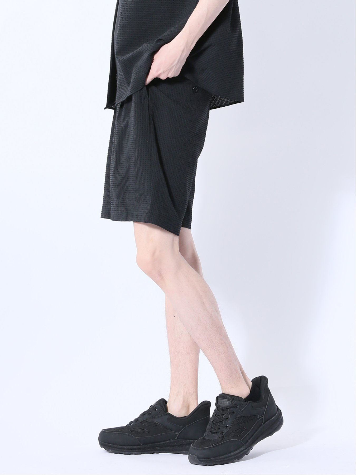 m.f.editorial circle motion Air ショーツ(セットアップ可能) タカキュー パンツ その他のパンツ ネイビー【送料無料】