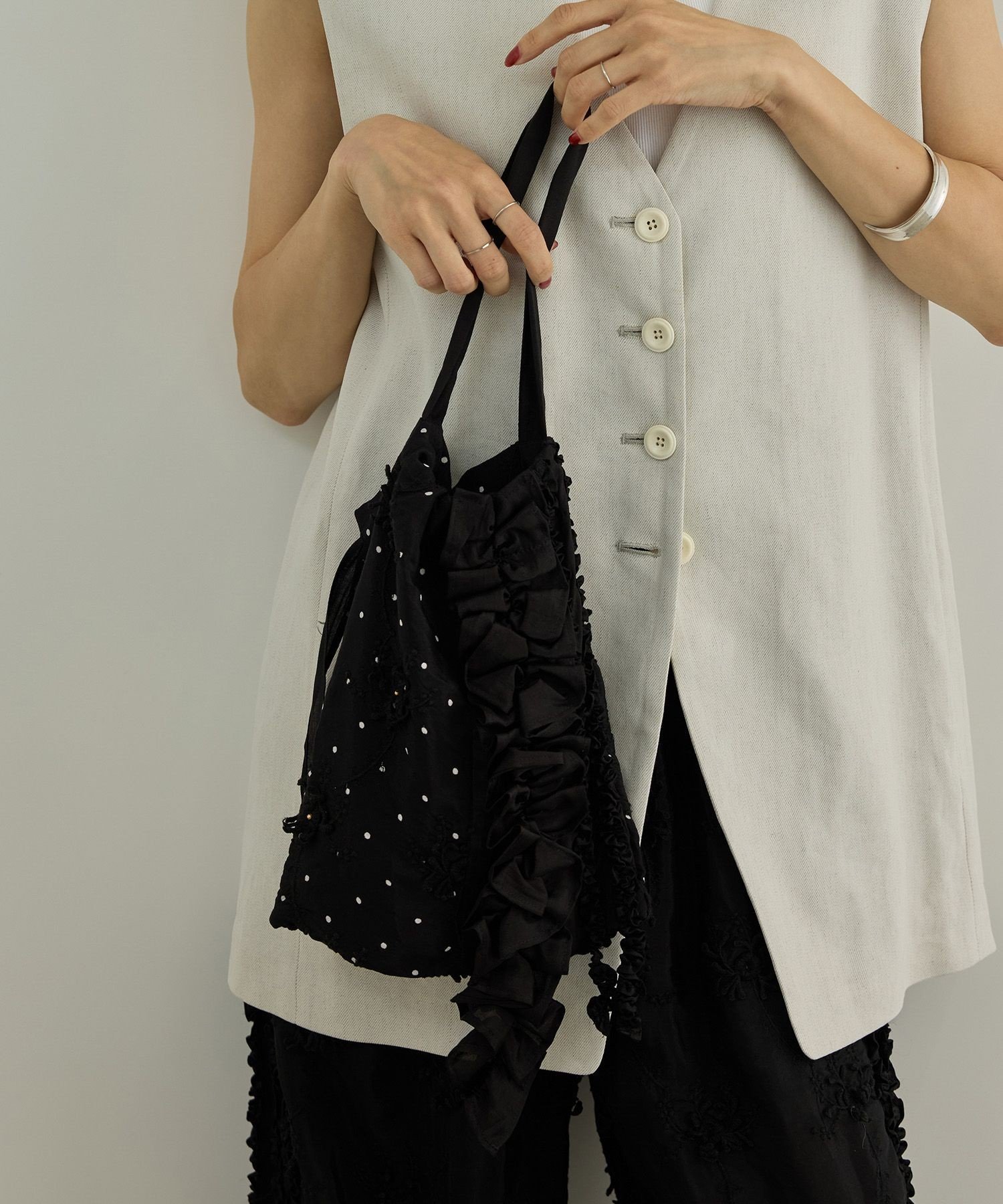 SALON adam et rope' 【crinkle crinkle crinkle】別注ドット3D刺繍フリルトートバッグ サロン アダム エ ロペ バッグ トートバッグ ブラック【送料無料】