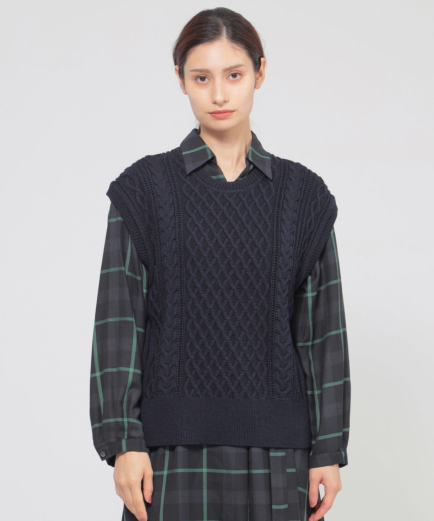 Paul Stuart 【ウォッシャブル】アランニット ジレ ポール・スチュアート トップス ニット ネイビー レッド【送料無料】のサムネイル