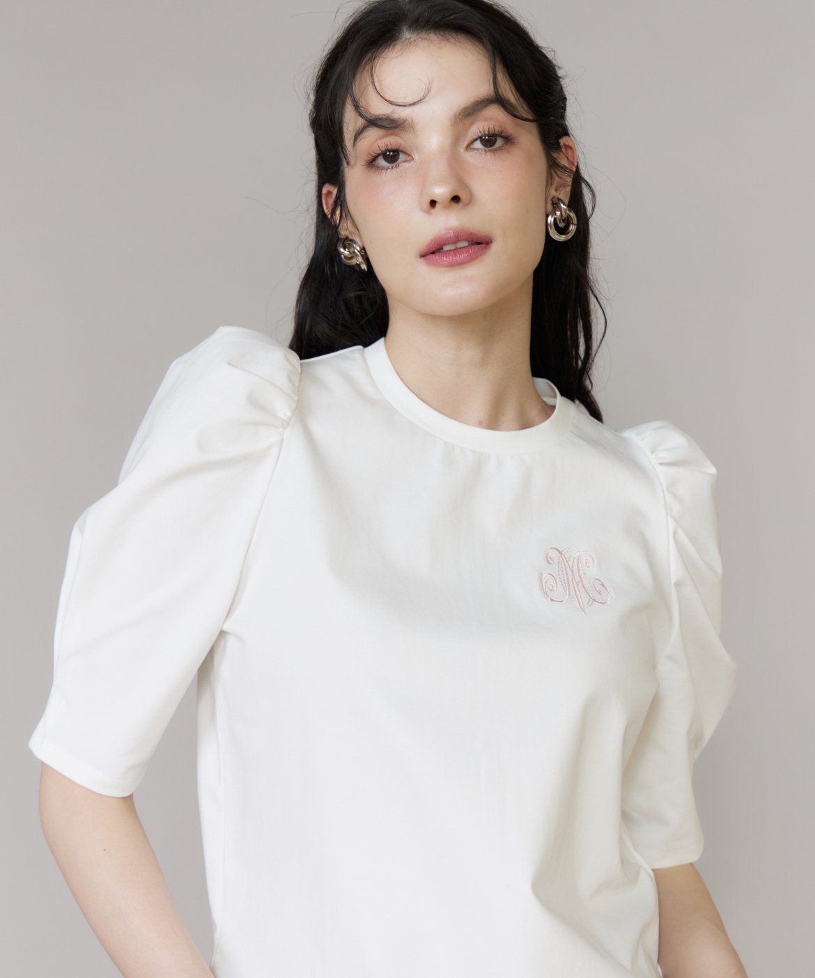 Maglie par ef-de 《大きいサイズ》ロゴ刺繍ボリューム袖カットソー マーリエ ル カセット トップス カットソー・Tシャツ ネイビー ホワイト