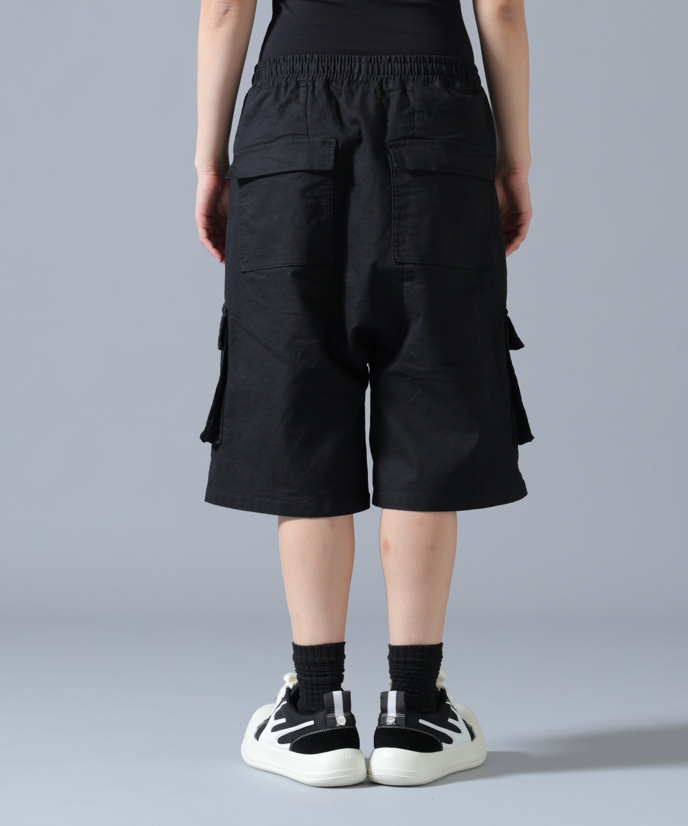 ROYAL FLASH FR(13)NDS/フレンズ/Black shorts ロイヤルフラッシュ パンツ その他のパンツ ブラック