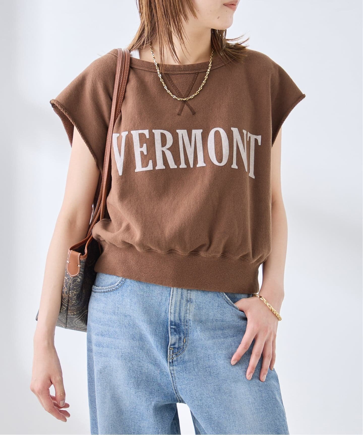JOURNAL STANDARD L'ESSAGE 裏毛ノースリーブ ロゴプルオーバー ジャーナルスタンダード レサージュ トップス カットソー・Tシャツ ネイビー グレー ブラウン