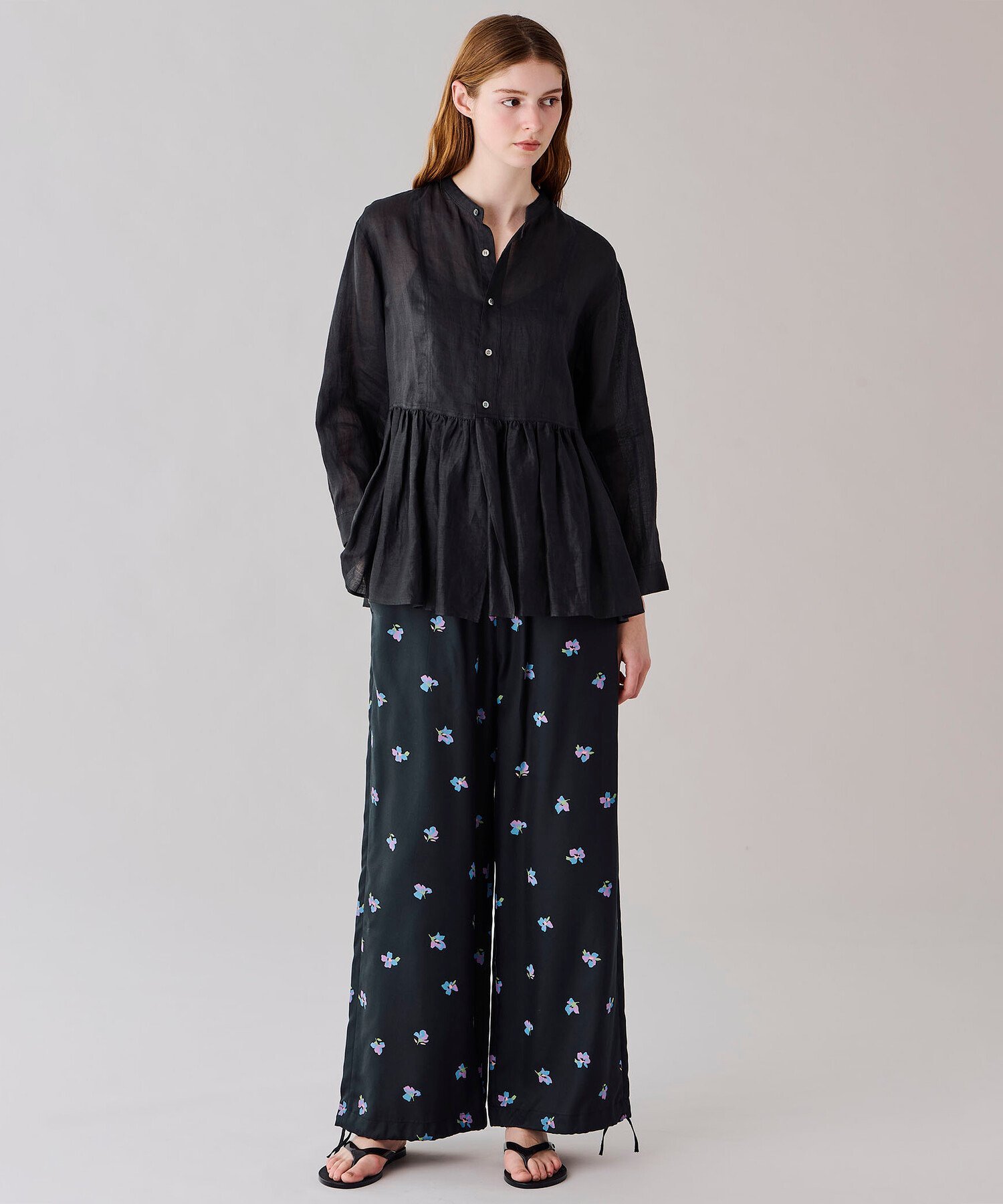 Bshop LE GLAZIK ｜ ラミー ギャザーフレアシャツ WOMEN ビショップ トップス シャツ・ブラウス ブラック ホワイト