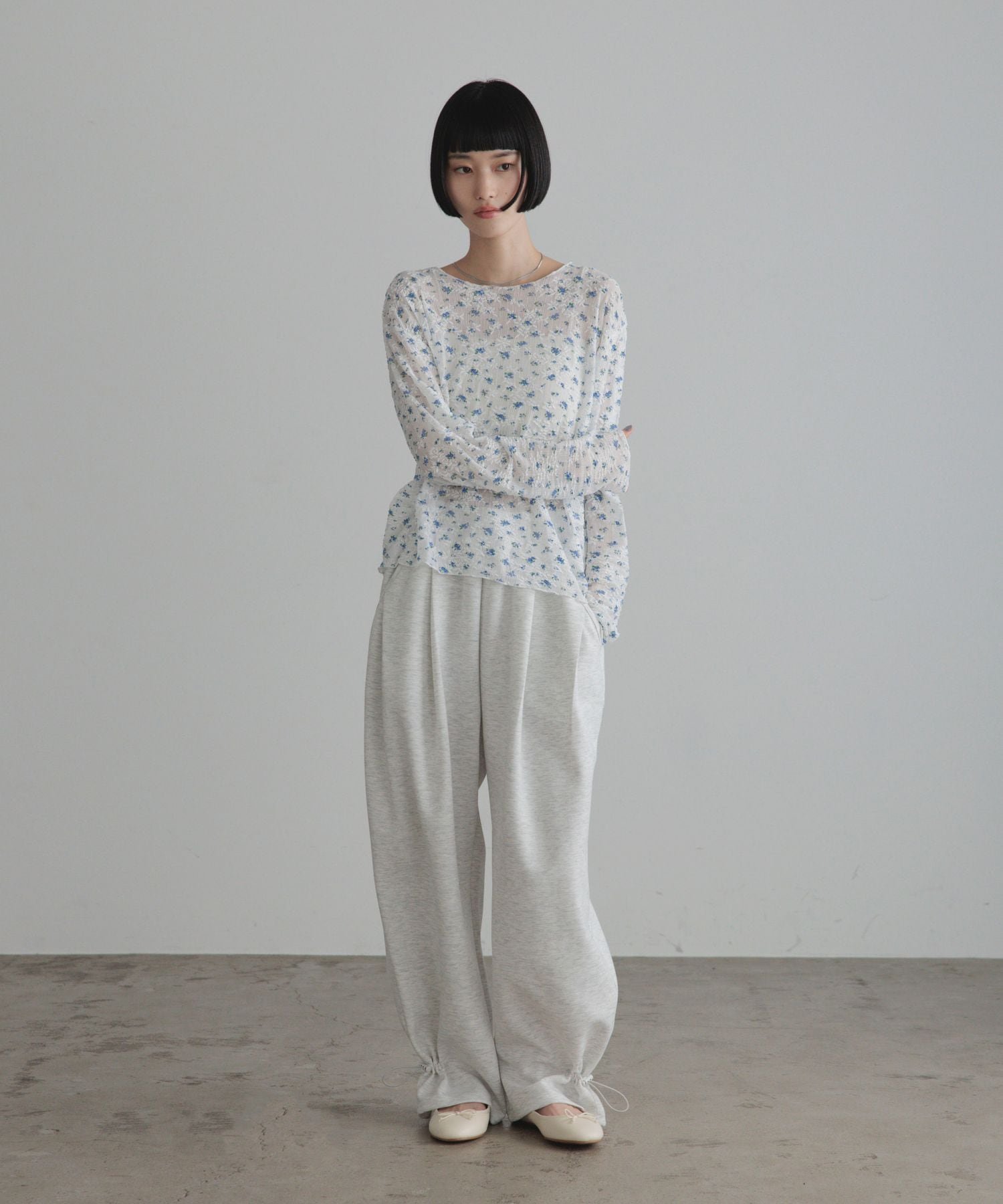 LOWRYS FARM フラワーメッシュLS ローリーズファーム トップス カットソー・Tシャツ ブラック ホワイト