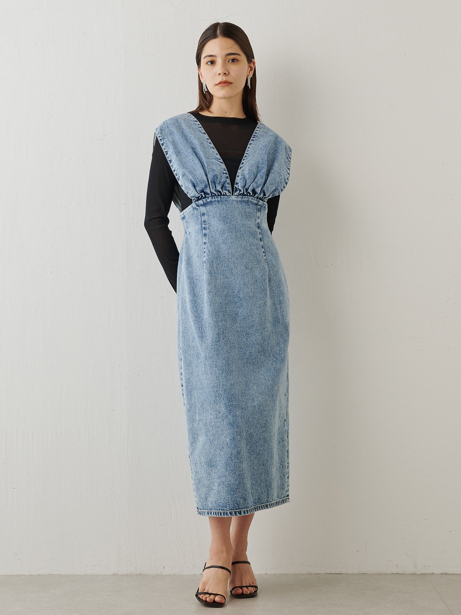 Whim Gazette DENIM Vジャンスカ ウィム ガゼット ワンピース・ドレス その他のワンピース・ドレス ブルー【送料無料】のサムネイル