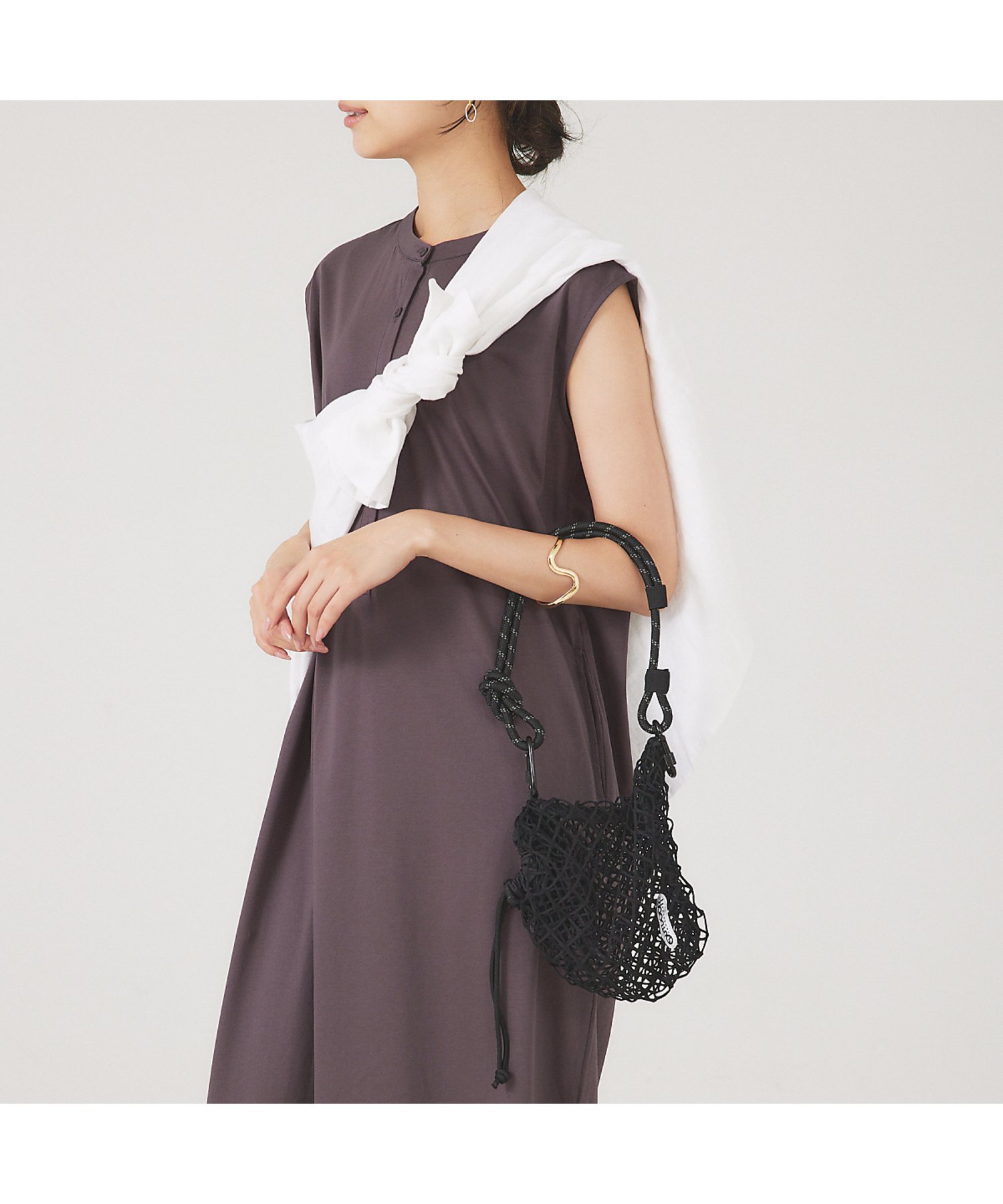 【SALE／11%OFF】abahouse mavie 【OUTDOOR】メッシュ巾着バッグ アバハウス マヴィ バッグ その他のバッグ ブラック【送料無料】