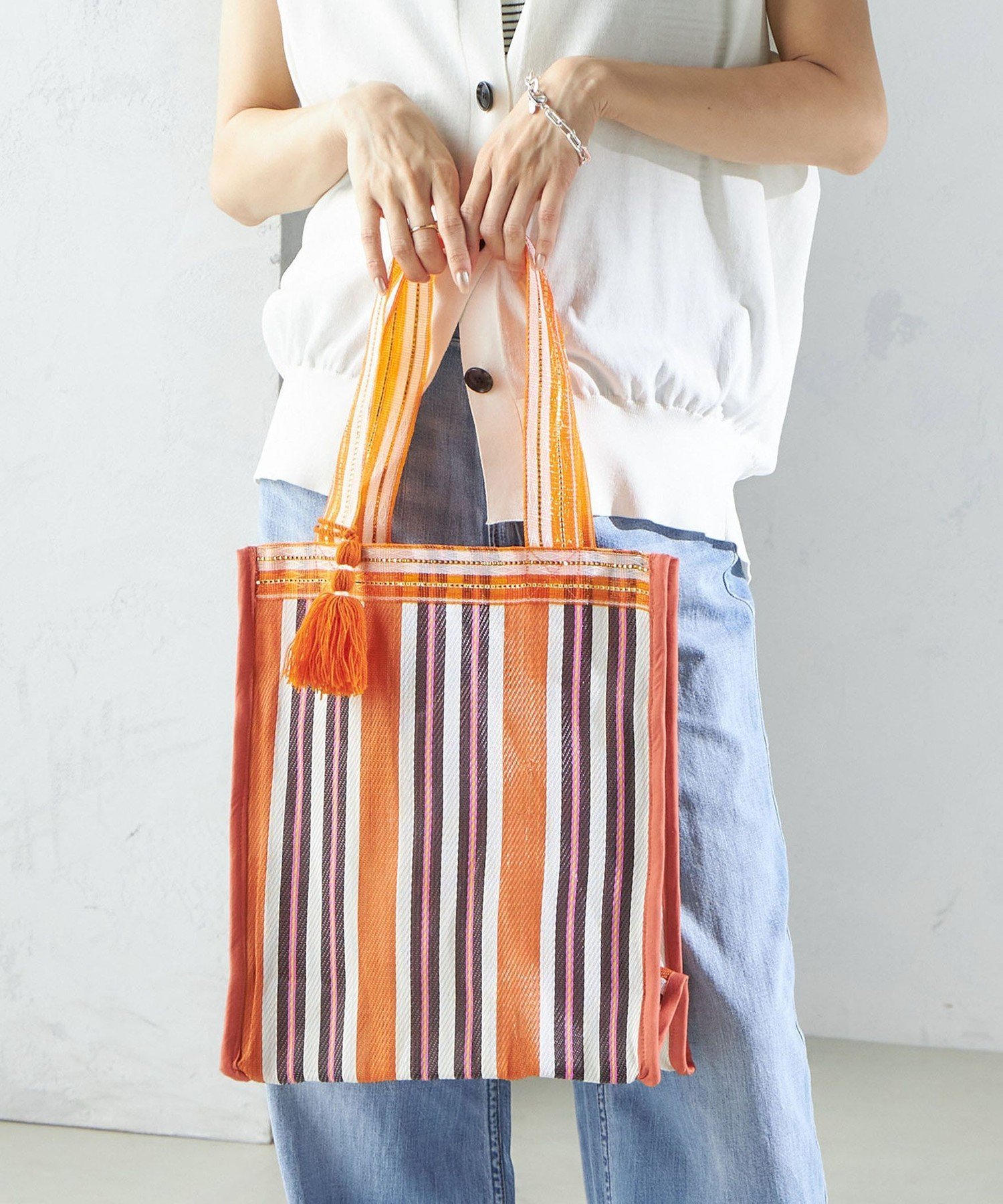 【SALE／60%OFF】SHIPS WOMEN Arawali:メッシュ * ブロック プリント バッグ シップス バッグ トートバッグ オレンジ
