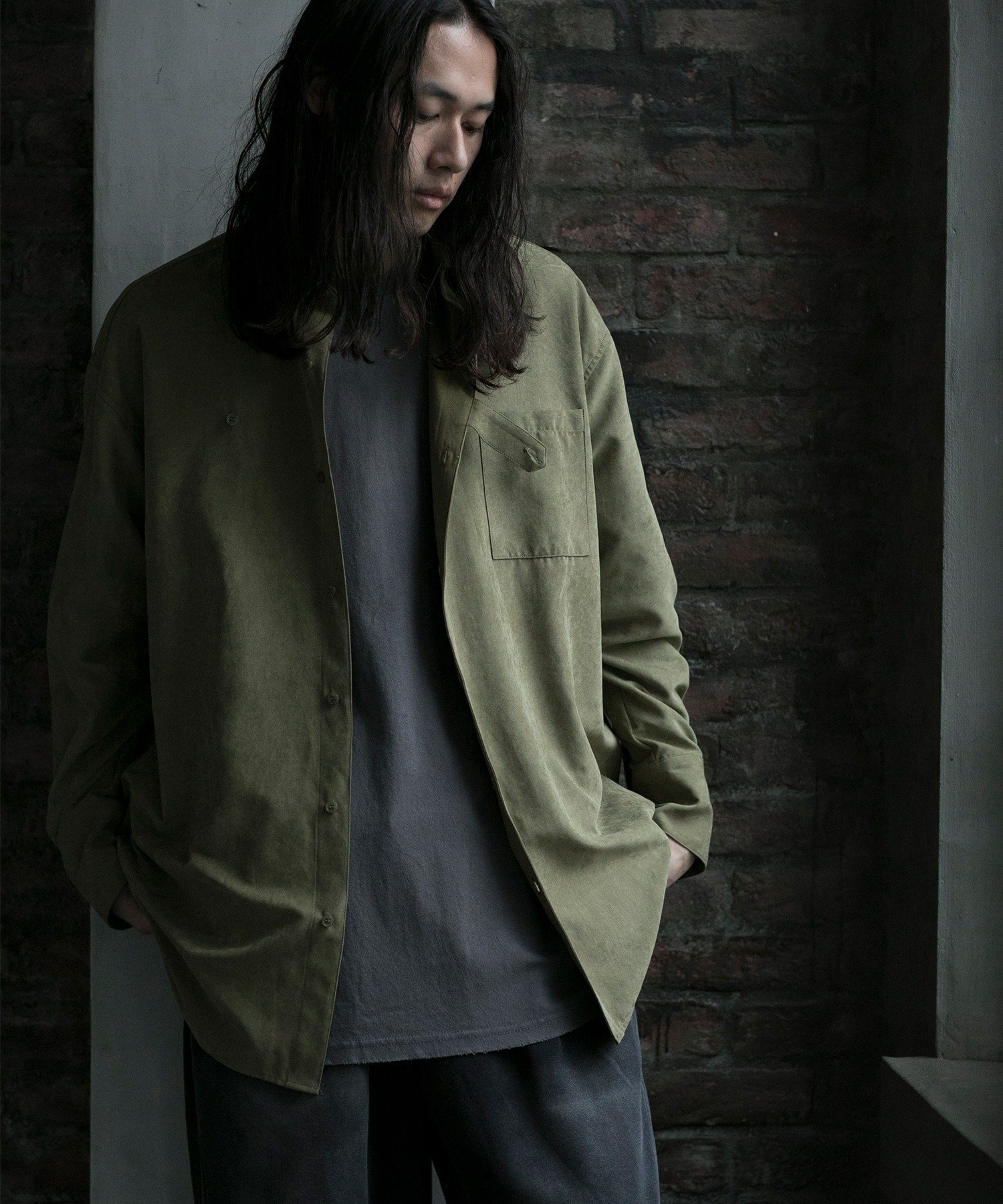 【SALE／20%OFF】aimoha MENS aimoha MEN/FAKE SUEDE BELT SHIRT アイモハ トップス シャツ・ブラウス グリーン ブラック【送料無料】