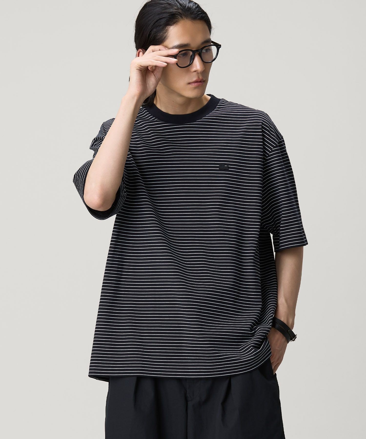 【オンライン限定】LACOSTE ボーダー リンガーネック 半袖Tシャツ ラコステ トップス カットソー・Tシャツ ブラック ブラウン