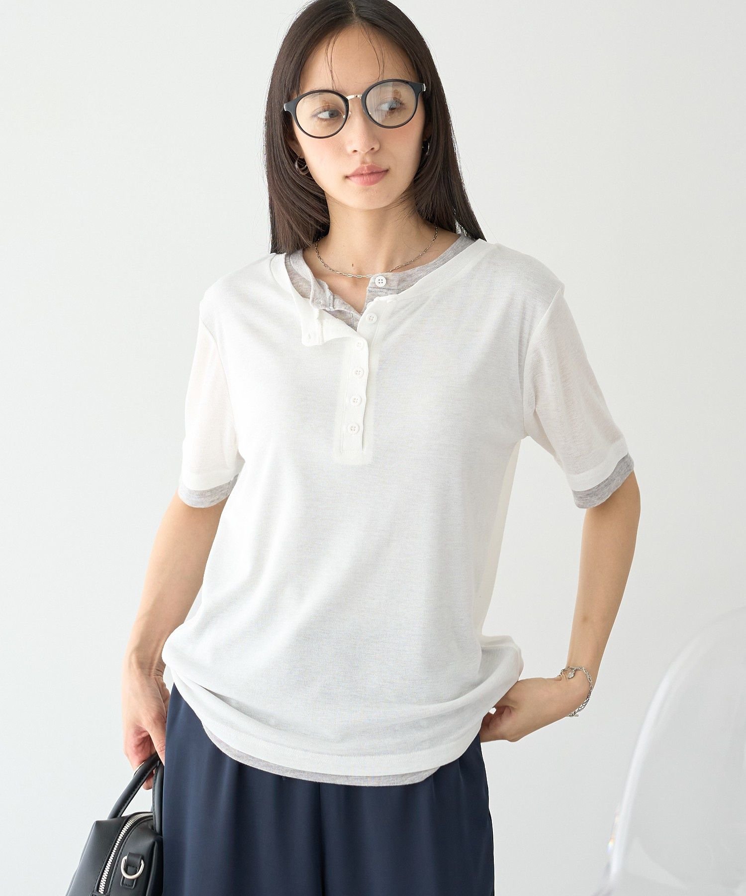 シアーレイヤード風5分袖プルオーバー アースミュージック&エコロジー トップス カットソー・Tシャツ ホワイト ブラック ブラウン