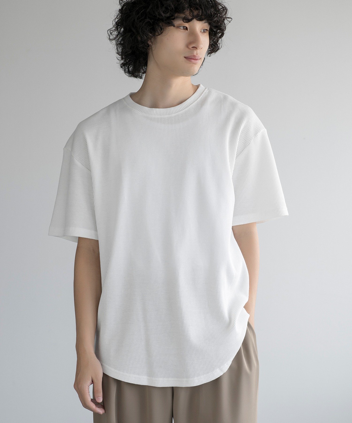 aimoha MEN/ TEXTURED KNIT TEE アイモハ トップス カットソー・Tシャツ ブラック ホワイト ブラウン ネイビー