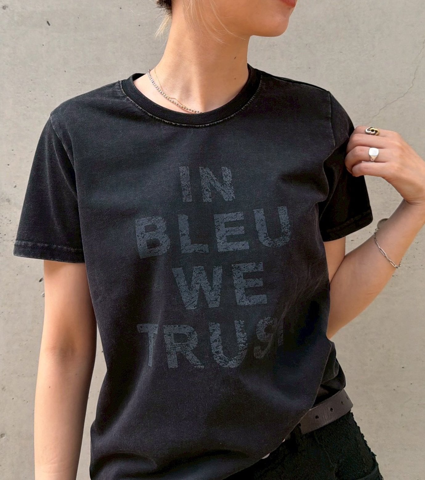 LE CIEL BLEU インブルーウィートラストTシャツ / In Bleu We Trust T-Shirt ルシェルブルー トップス カットソー・Tシャツ グレー ホワイト