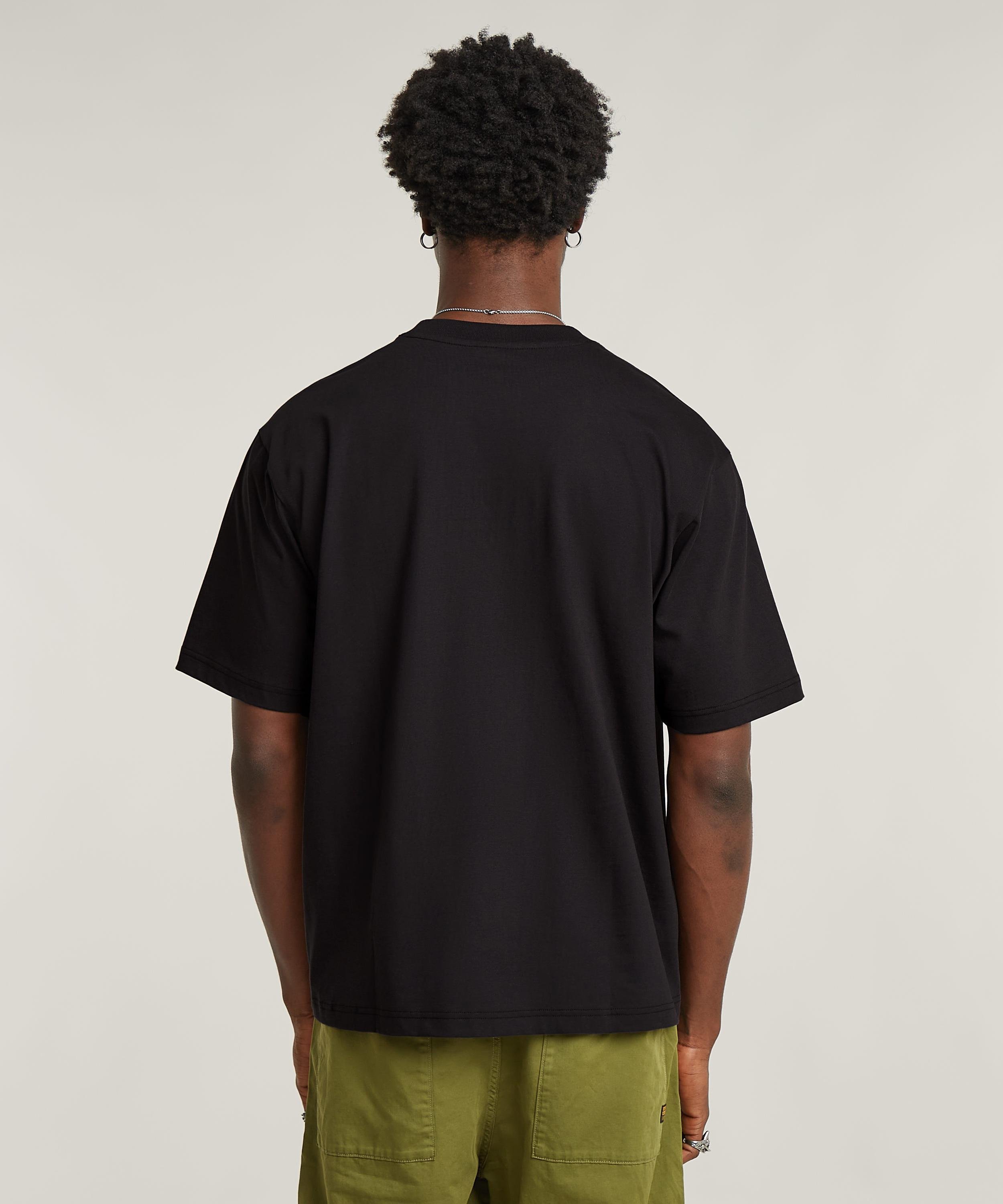 【公式ショップ】Color Shift Old Skool Logo Boxy T-Shirt/オーバーサイズグラフィックロゴTシャツ ジースターロゥ トップス カットソー・Tシャツ ブラック