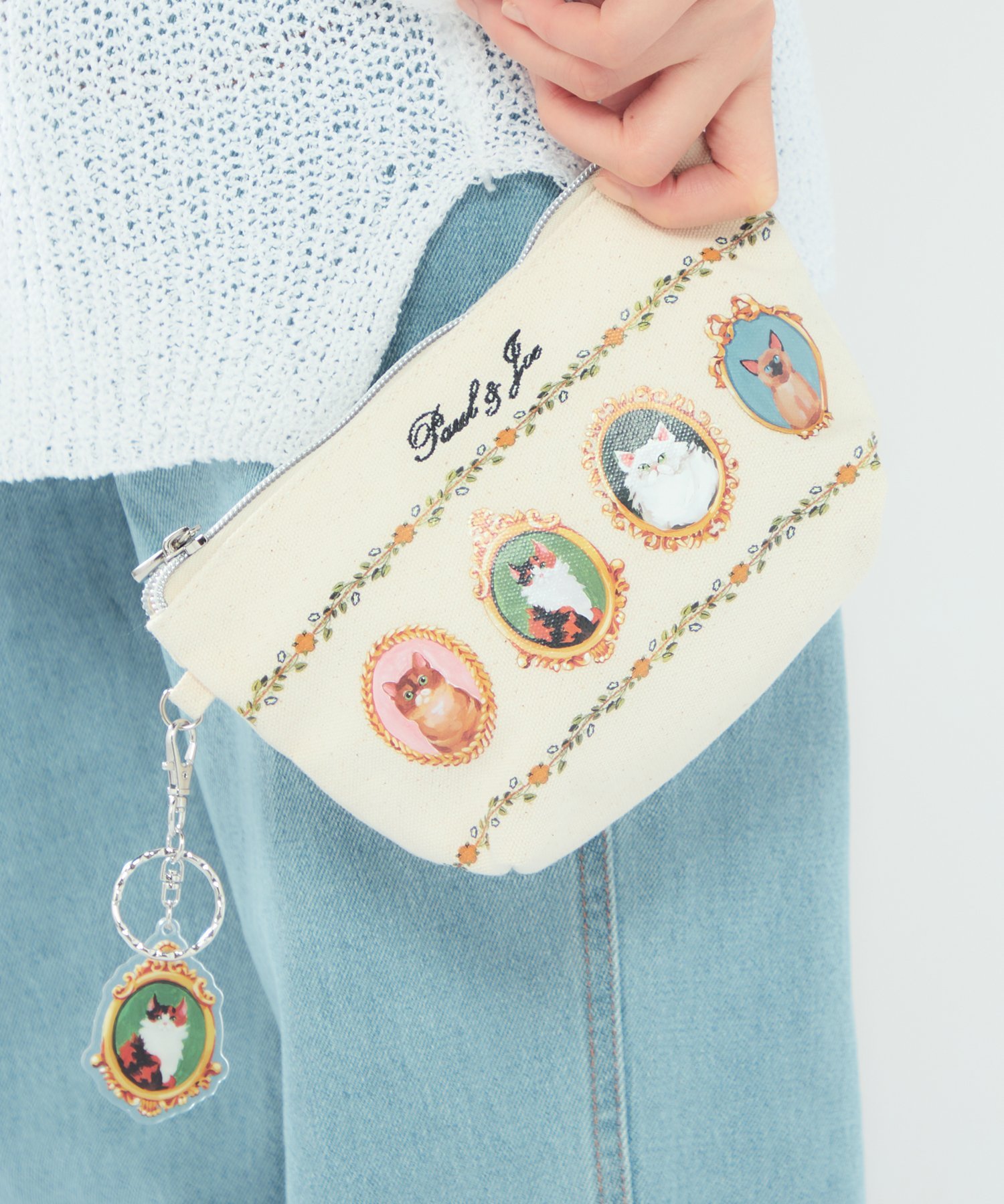 PAUL & JOE マルチポーチ PJA-P1191 キャンバス・メダイユ エルゲイス 財布・ポーチ・ケース ポーチ ブラック ホワイトのサムネイル