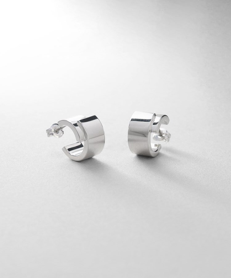 COCOSHNIK ONKITSCH シルバー スモールフープ スライドプレートピアス ココシュニック オンキッチュ アクセサリー・腕時計 ピアス シルバー【送料無料】