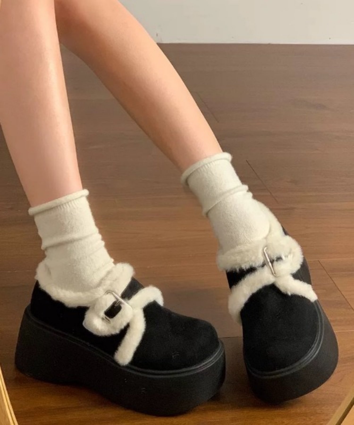 【SALE／40%OFF】Sibra もこもこファー*厚底デザイン ガーリーに履ける冬のあったかシューズ ディアベル シューズ・靴 その他のシューズ・靴 ホワイト ブラック