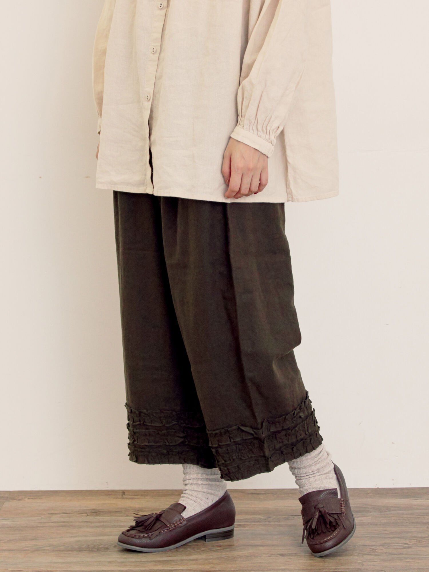 Samansa Mos2 【Cross*Linen】裾フリルパンツ サマンサモスモス パンツ その他のパンツ グレー ベージュ ピンク【送料無料】のサムネイル