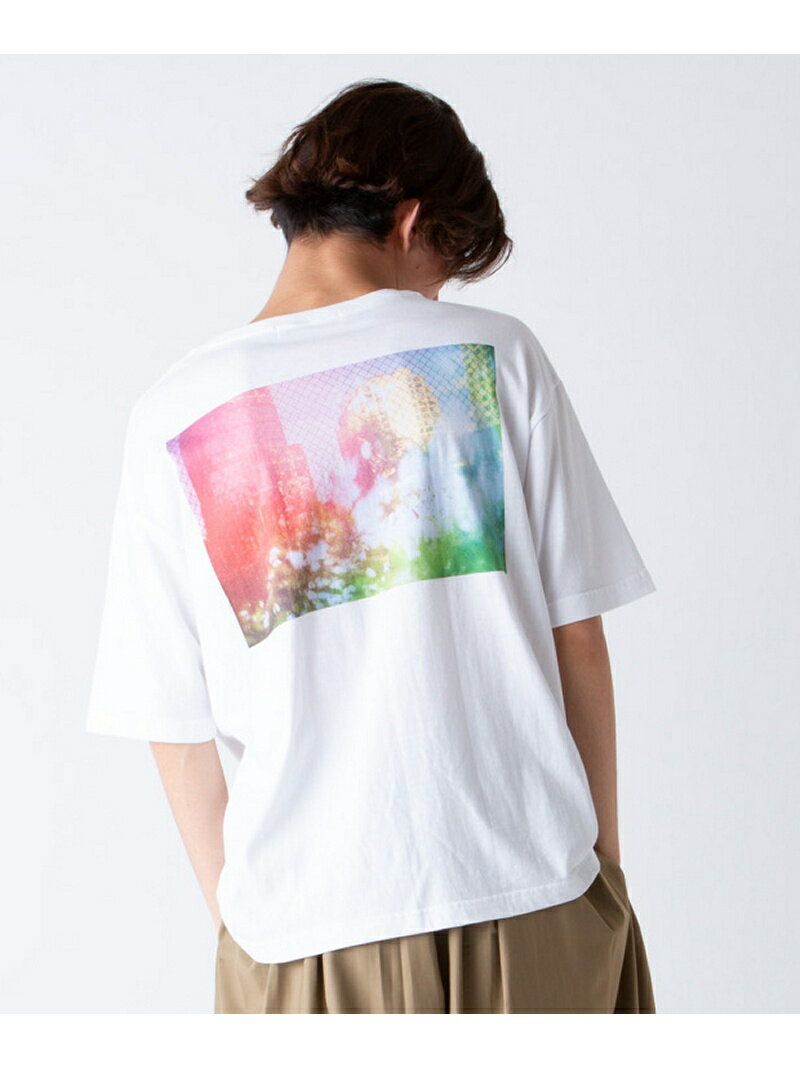 rehacer × Maki Kaoru ” Half Awake Half Asleep “ レアセル トップス カットソー・Tシャツ ホワイト ブラック【送料無料】