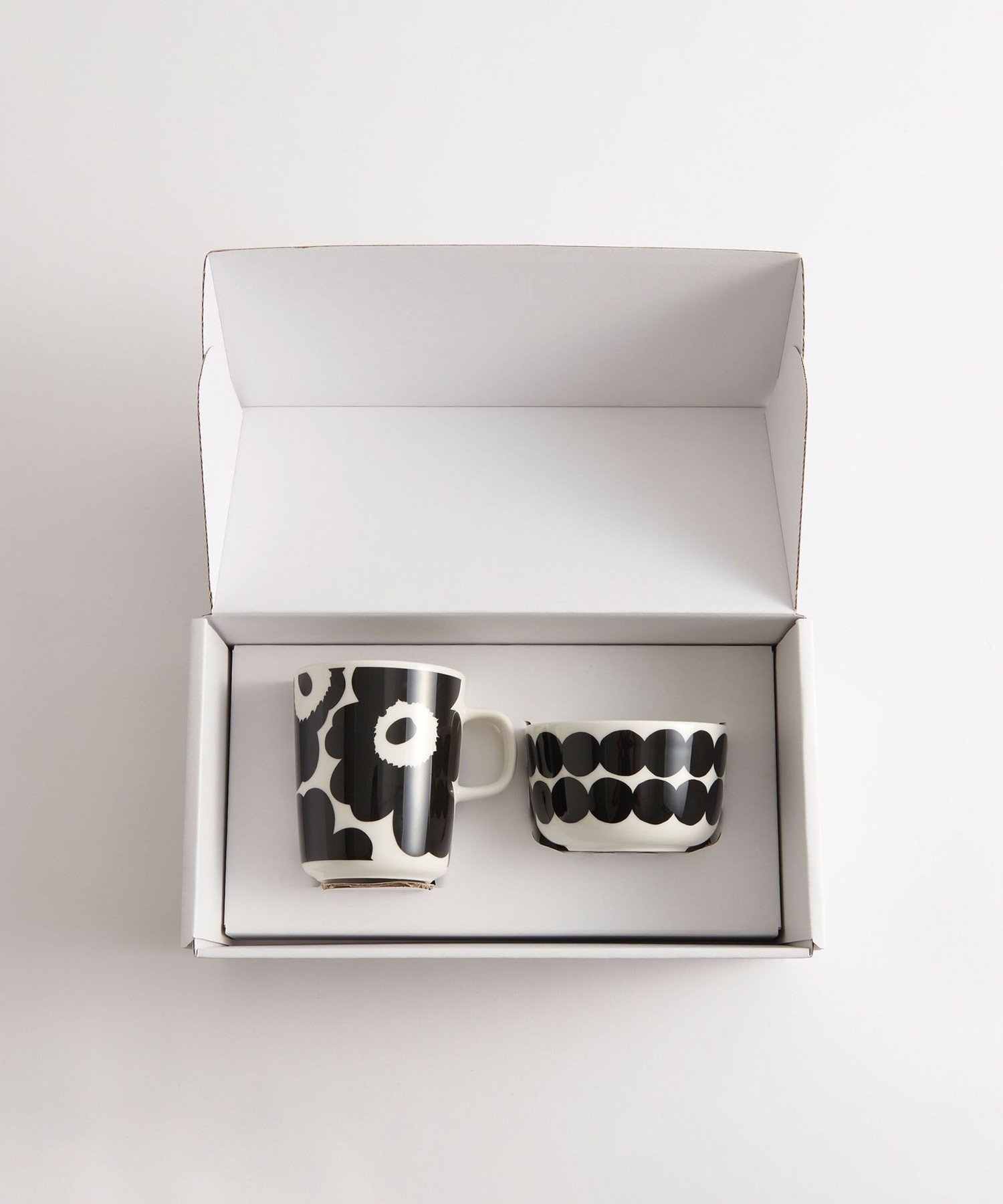Marimekko 【オンライン限定】マグカップ ボウルセット 250ml*250ml マリメッコ ファッション雑貨 その他のファッション雑貨 ブラック【送料無料】