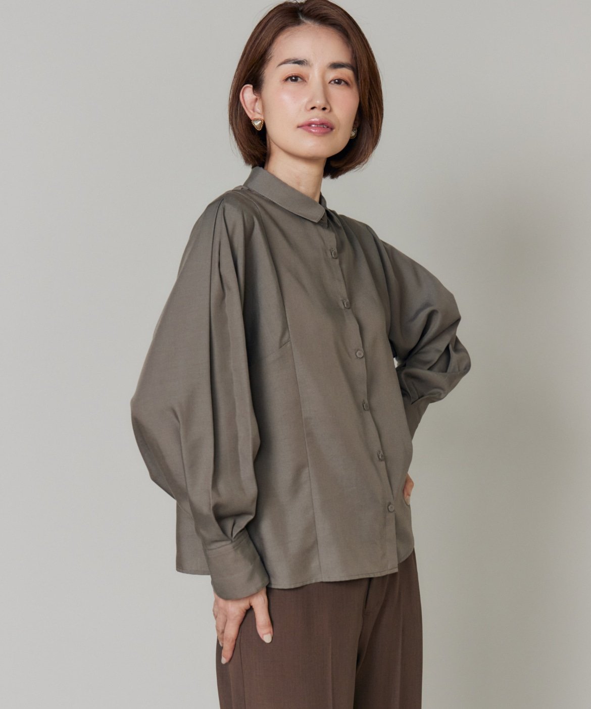 7-IDconcept. 《大きいサイズ》パネル切り替えシャツ セブンアイディコンセプト トップス シャツ・ブラウス カーキグリーン ブルー