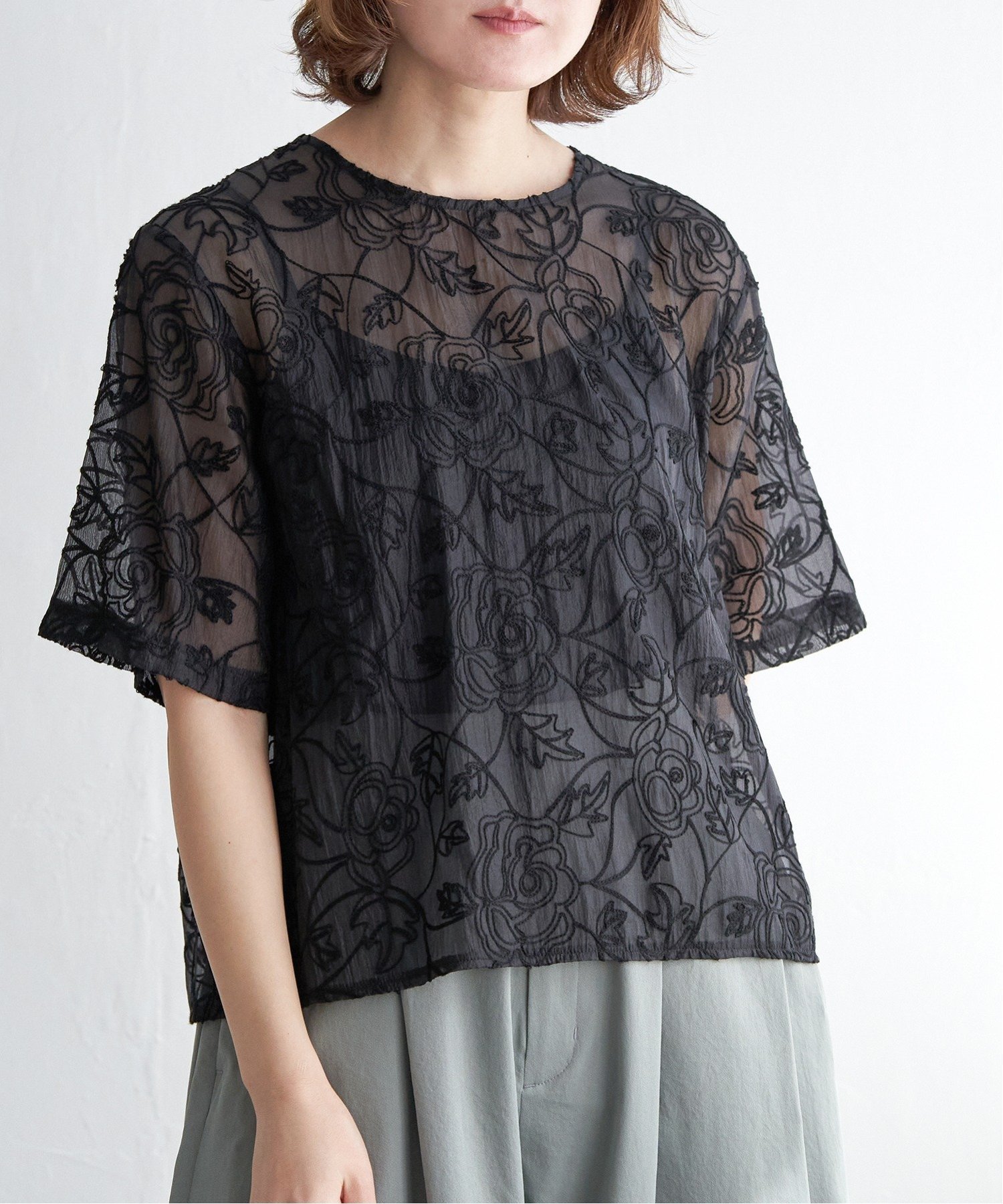 【SALE／62%OFF】notch. オーガンジーコード刺繍ブラウス ノッチ トップス シャツ・ブラウス ブラック ホワイトのサムネイル