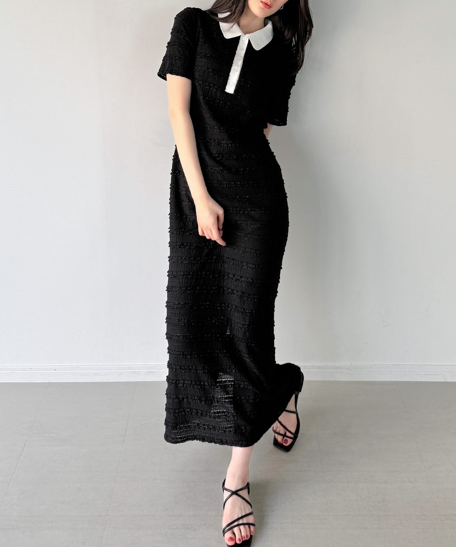 【SALE／22%OFF】JUNOAH ストレッチフリルカットポロワンピース ジュノア ワンピース・ドレス ワンピース ブラック ホワイト【送料無料】（楽天・Rakuten Fashion）