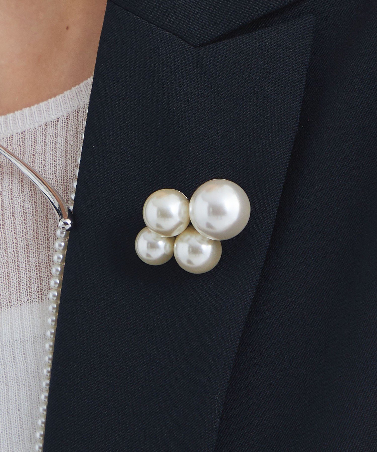 【SALE／30%OFF】UNITED ARROWS green label relaxing 4フェイクパール ブローチ ユナイテッドアローズ アウトレット アクセサリー・腕時計 ブローチ・コサージュ・バッジ ホワイト