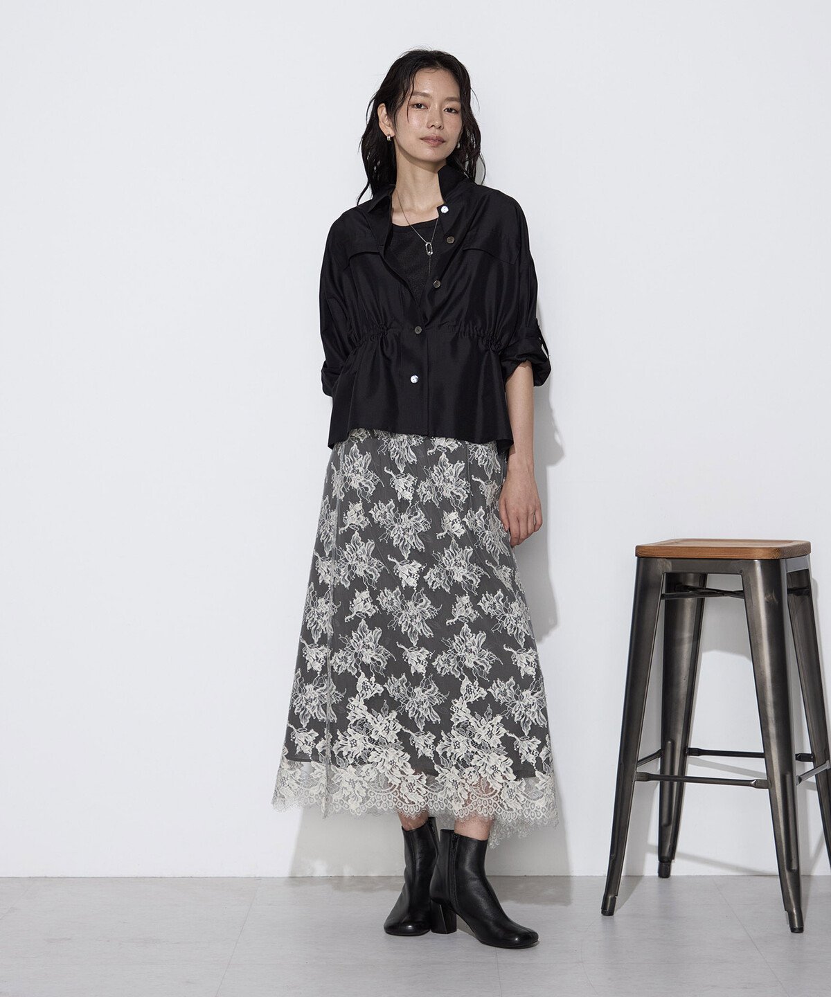 K.T KIYOKO TAKASE フラワーモチーフリバーレース レイヤードスカート コムサ スカート その他のスカート グレー