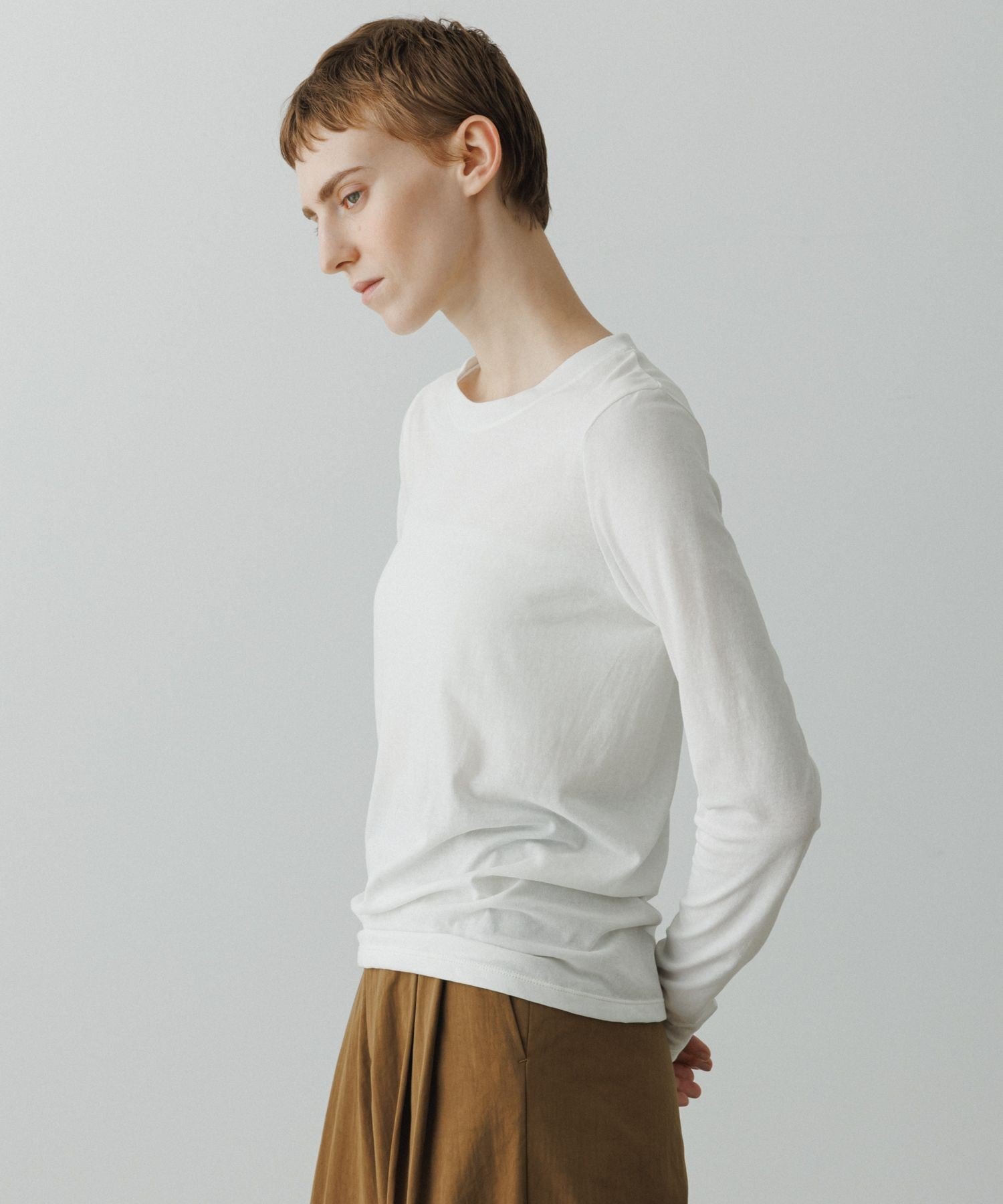 【SALE／40%OFF】ADAM ET ROPE' FEMME 【EMOELLE】サイドシームレスロンT アダムエロペ トップス カットソー・Tシャツ ブラウン ホワイト【送料無料】