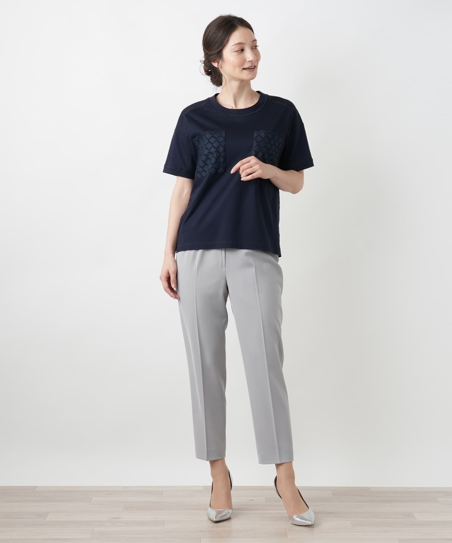Leilian レース切替Tシャツ レリアン トップス カットソー・Tシャツ ホワイト ネイビー