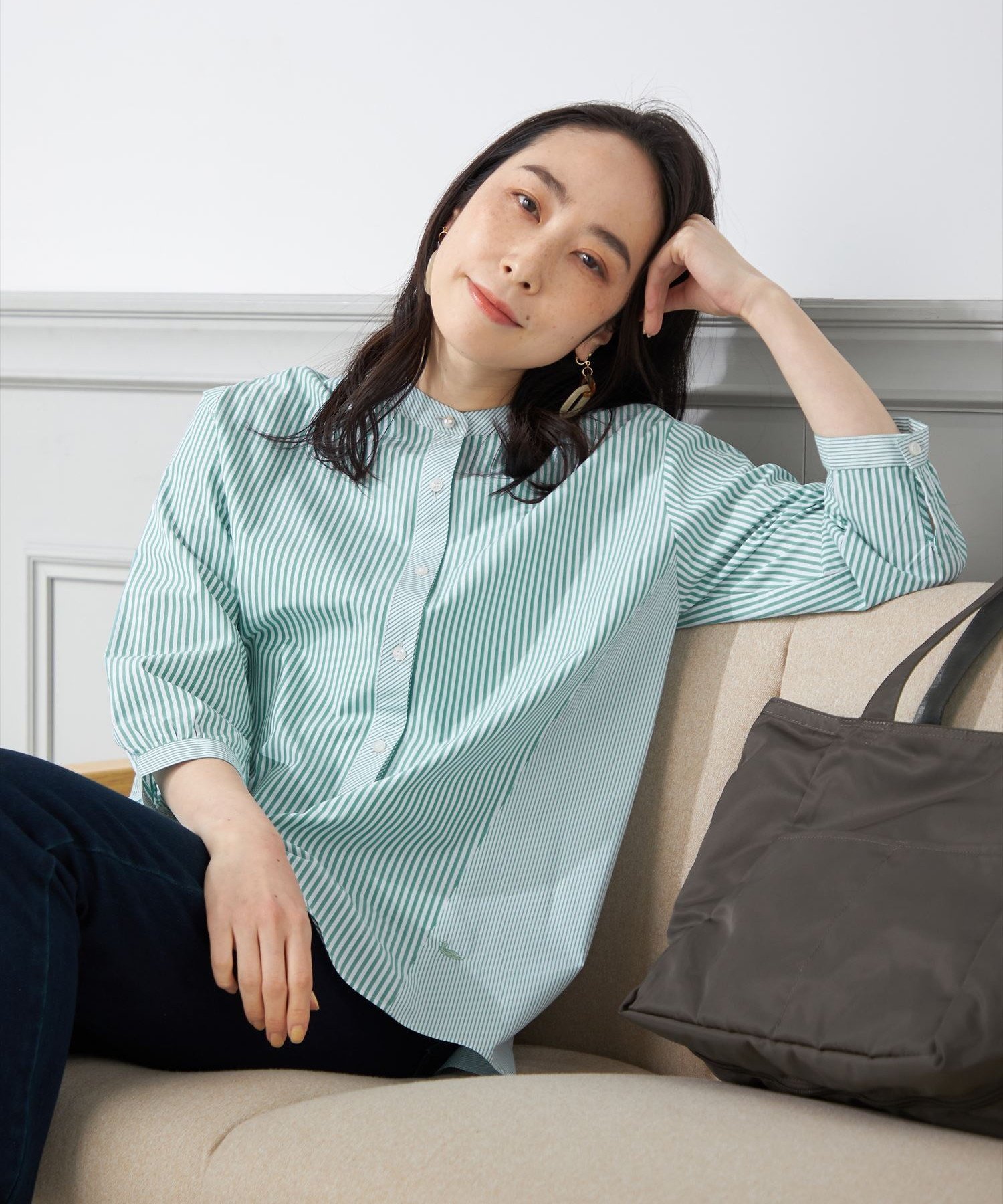 【SALE／20%OFF】DECOY SINCE 1981 ストライプブラウス デコイシンス1981 トップス シャツ・ブラウス グリーン ブルー ベージュ【送料無料】のサムネイル