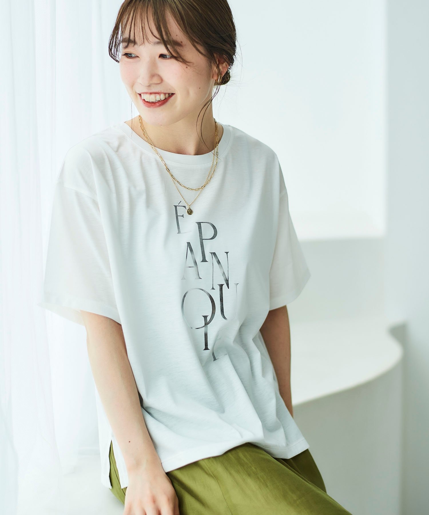 【SALE／20%OFF】le.coeur blanc ＜手洗い可能＞EPANOUIEロゴTシャツ ルクールブラン トップス カットソー・Tシャツ ホワイト ベージュ ブラウン【送料無料】のサムネイル
