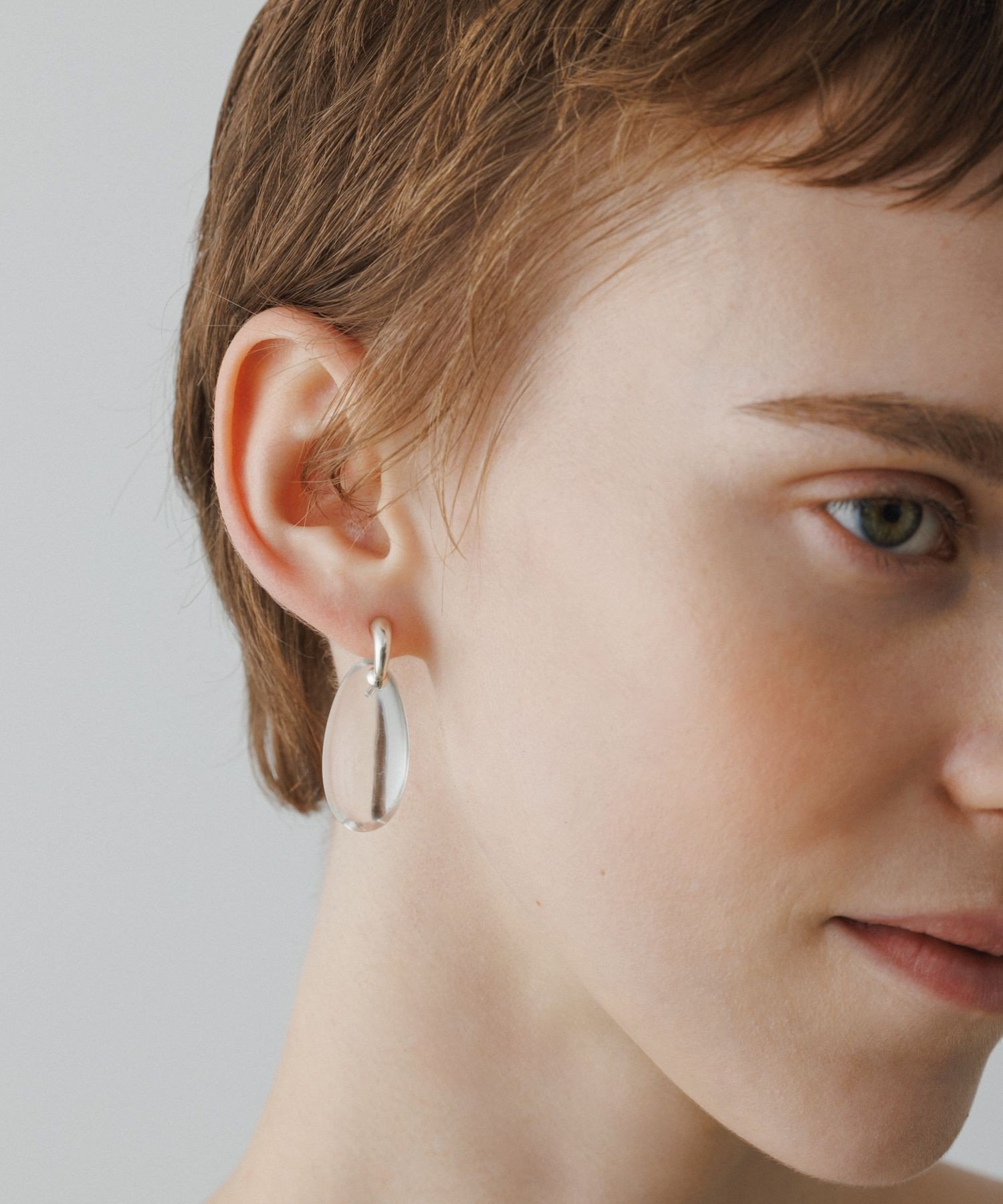 ADAM ET ROPE' FEMME 【EMOELLE】drop pierced earrings アダムエロペ アクセサリー・腕時計 ピアス ホワイト【送料無料】