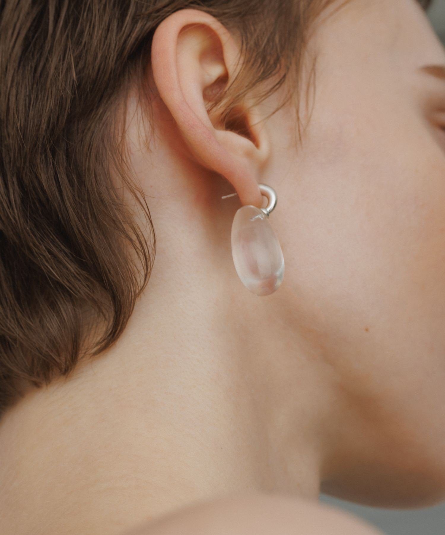 ADAM ET ROPE' FEMME 【EMOELLE】drop pierced earrings アダムエロペ アクセサリー・腕時計 ピアス ホワイト【送料無料】