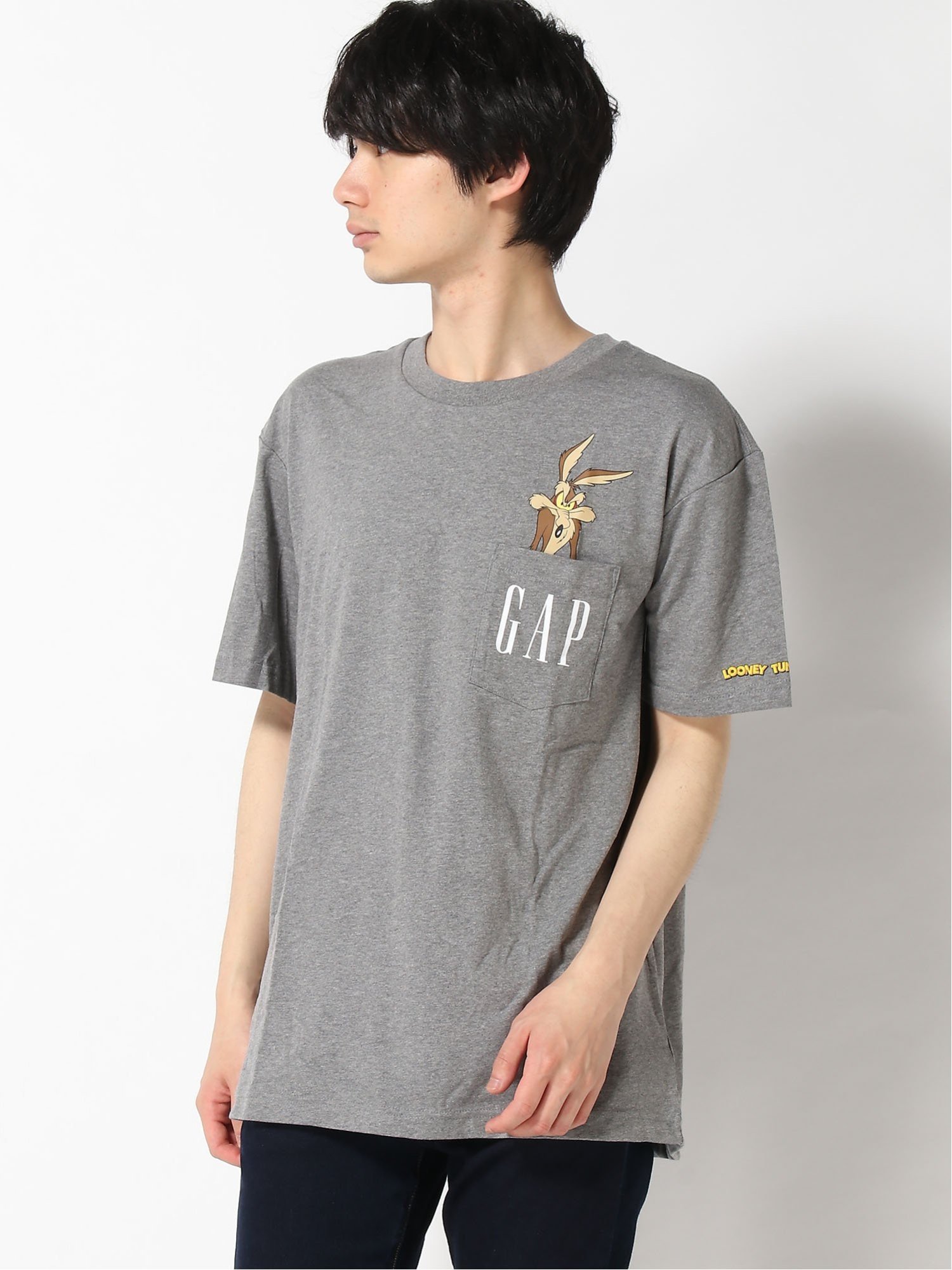【SALE／60%OFF】GAP (M)オーガニックコットン100% Wb(TM) ルーニー・テューンズ グラフィックTシャツ ギャップ トップス カットソー・Tシャツ グレー グリーン ネイビーのサムネイル