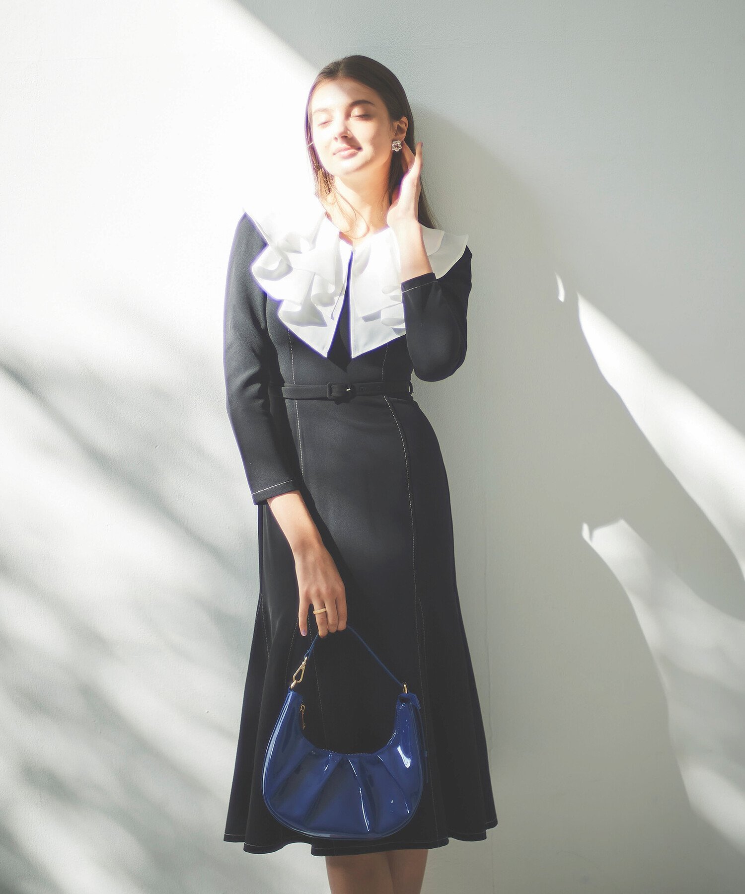 Cheek ラッフルセーラー配色ワンピース チーク ワンピース・ドレス ワンピース ブラック グレー【送料無料】のサムネイル