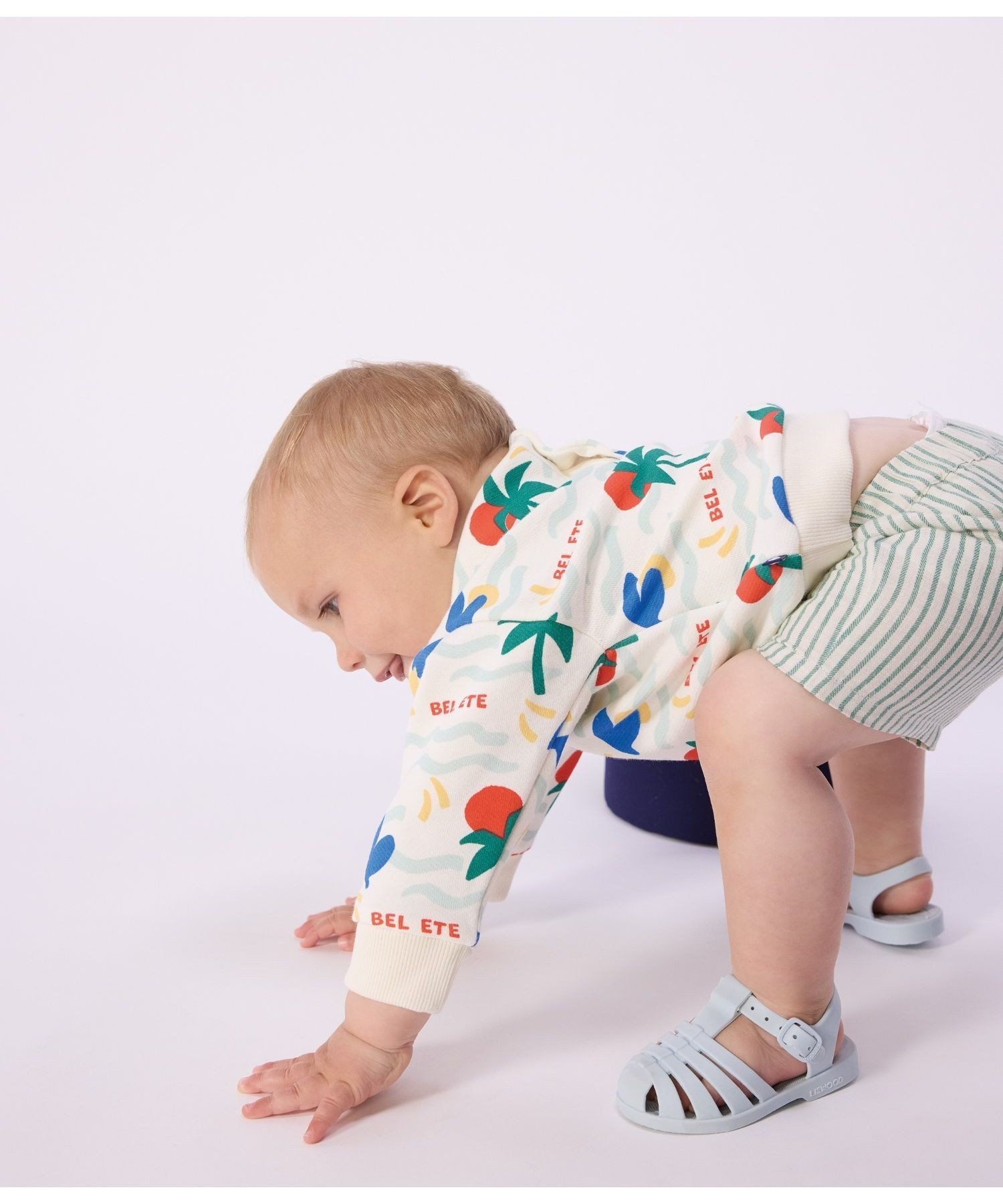 【SALE／40%OFF】PETIT BATEAU プリントスウェットプルオーバー プチバトー トップ...